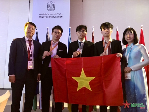 Cả 3 thí sinh Việt Nam đều đoạt huy chương Olympic Sinh học quốc tế năm 2023